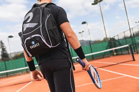 حقيبة ظهر رياضية - لمضرب تنس واحد أو مضارب اسكواش أو كرة الريشة. حقيبة ظهر للمضارب + الأحذية + الكمبيوتر المحمول + زجاجة ماء in Kuwait