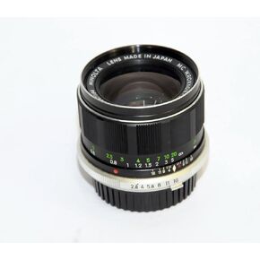 MINOLTA 35mm f:2.8 Wide Angle Lens MD mount Manual Focus for SLR DSLR Cameras (Renewed)