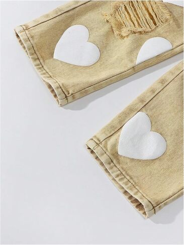 بنطال جينز Floerns للفتيات الصغيرات بطبعة قلب وممزق من قماش الدنيم ذو الساق المستقيمة in Kuwait