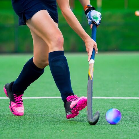 12 قطعة من كرات الهوكي في الهواء الطلق، كرات هوكي الشوارع عالية الكثافة، تصميم منخفض الارتداد، عالي التباين لهوكي الشوارع أو الهوكي الدوار، ألوان متنوعة in Saudi Arabia