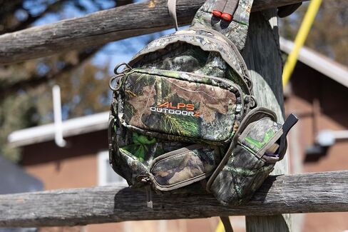 ALPS OutdoorZ Ambush Sling Pack, Mossy Oak Bottomland, One Size in Kuwait