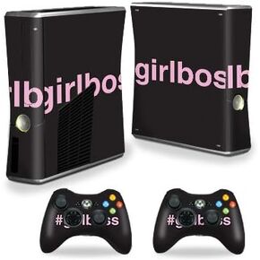 Mayyskins Skin متوافق مع وحدة التحكم X -Box 360 Xbox 360 S - Girl Boss | غلاف الالتفاف الواقي ، الدائم ، والفريد من نوعه | من السهل تطبيق الأنماط وإزالتها وتغييرها | صنع في الولايات المتحدة