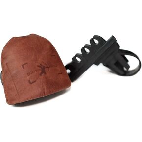 Shatterproof Archery Hunting Limb Mount Quiver | Recurve Bows | Longbows | Broad-Heads | Brandy/Black 4 Arrow or 6 Arrow | Traditional Archery Quiver | Strap On