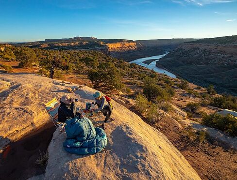 Big Agnes Camp Robber Down Bannet (650 Downtek) in Kuwait