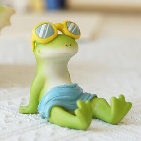 Cute Phone Holder, Resin Phone Stand Cellphone Animal Desk Phone Stand for All Mobile Phones Stand Desk Ornaments (Frog)