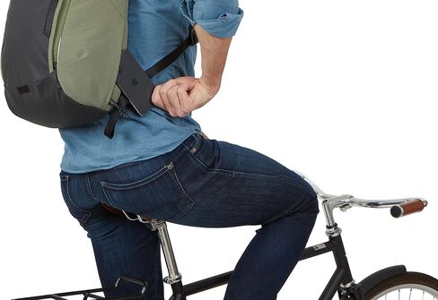 Thule Paramount Commuter Backpack 18L, Olivine in Saudi Arabia