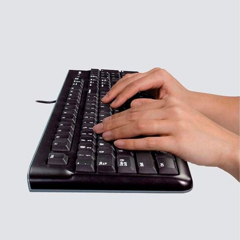 مجموعة سطح المكتب السلكية Logitech MK120 ، لوحة المفاتيح/الماوس ، USB - الأسود والإسباني (متجدد) in Saudi Arabia