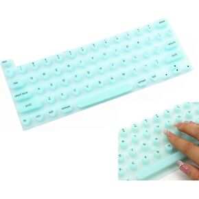 Heart-Shaped Raised Keyboard Cover for Long Nails, Compatible with MacBook 13" (Pro 13 2020-2023), Green Silicone