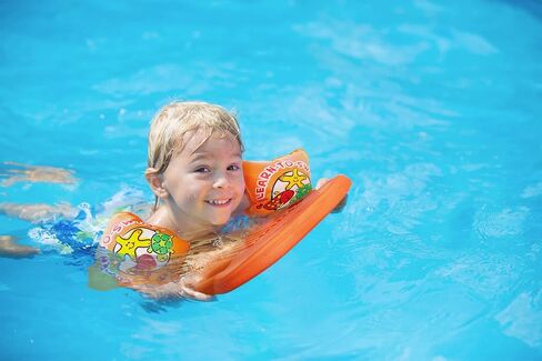 مدرب السباحة Poolmaster Aqua Fun Kickboard ومساعد السباحة in Saudi Arabia