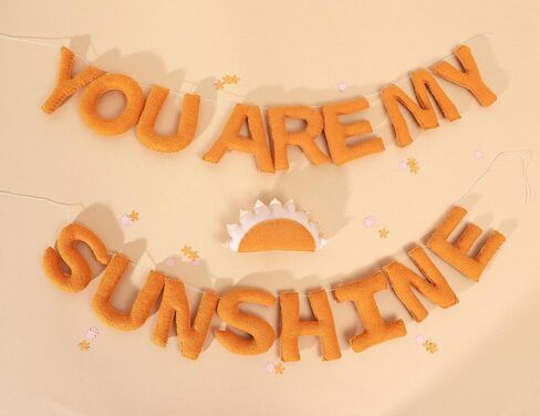 أنت My Sunshine Felt Garland - رسائل ثلاثية الأبعاد أنت My Sunshine ديكور الحائط، ديكور جدار الحضانة Boho، غرفة اللعب، فن جدار غرفة نوم الأطفال، هدية عيد ميلاد للأطفال in Saudi Arabia