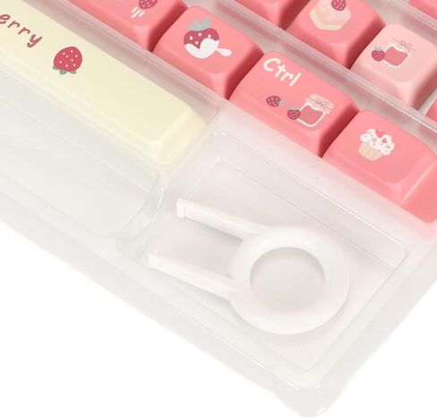 PBT 135 Keycaps ، Cream Strawberry Keys Keycaps PBT Universal Compatability Keycaps ، XDA مثل مفاتيح الارتفاع لـ 61 87 96 98 104 108 لوحة المفاتيح الميكانيكية in Kuwait