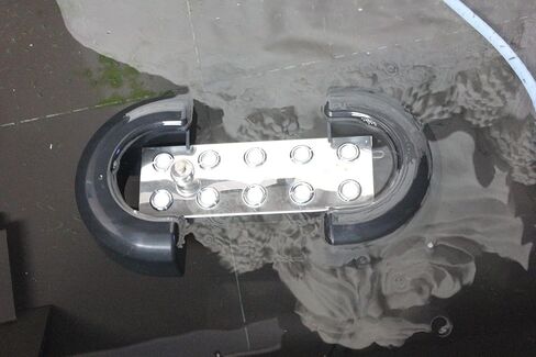 صانع الضباب يطفو وعوامة دائرية لـ 10 رؤوس و12 رأس صانع رذاذ الماء باللون الأسود in Kuwait