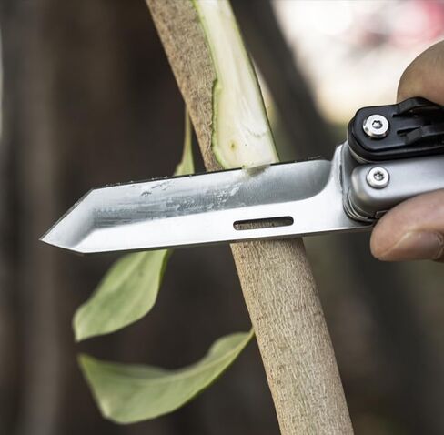 GHK12 Multitool مع مقص قابل للفصل - ضروري كل يوم تحمل معدات للرجال in Saudi Arabia