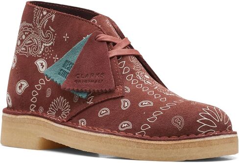 Clarks womens Desert Boot in Kuwait
