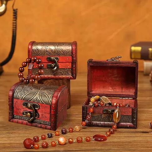 صندوق كنز القرصان الخشبي الكبير مع أقفال، صندوق مجوهرات تذكاري كبير مزخرف عتيق مع قطعتين، صندوق مجوهرات خشبي صغير لحفلة عيد الميلاد وعيد الميلاد والقراصنة in Kuwait