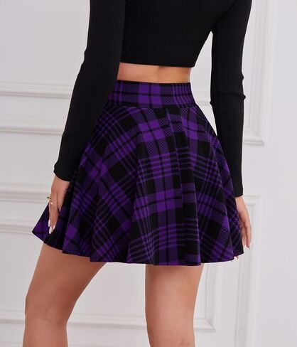 تنورة نسائية صغيرة كاجوال قابلة للتمدد ومطويات من DJT مع شورت متوسط ​​باللون الأزرق الكشمير in Kuwait