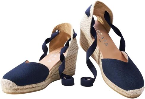 صنادل نسائية VISCATA Gava Canvas Wedge مصنوعة يدويًا بكعب 2 ½ بوصة مع قماش قطني مسامي على شكل حرف V ونعل أوسط من الجوت الطبيعي بنسبة 100% لجميع المناسبات غير الرسمية in Kuwait
