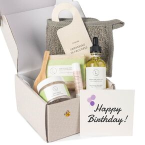 Lizush Lemongrass 6-Piece Spa Gift Set for Women - Relaxing Self-Care Basket, Luxury Handmade Body Care Items for Premium Relaxation - Happy Birthday