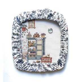 Grime Guard Q Snap 11x11 in Floral White Blue Flowers Cotton Cover Cross Stitch Embroidery Hoop 11 in Frames Square
