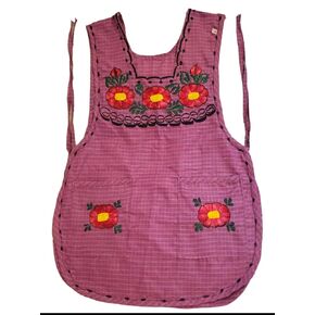 Traditional Mexican Apron for Women with Pockets and Beautiful Flower Embroidery - Mandiles para Mujer Mexicanos Mandil escapulario mandil Artesanal cobbler apron smocks (One Size, Pink)
