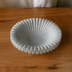 Handcrafted Marble Ruffle Bowl Decorative Large scalloped Fruit Bowl Stone coffee table decor Key Bowl, Candy Bowl, Smudge Bowl