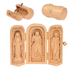 bgcarpenter Wooden Portable Altar - Statue of Jesus, Virgin Mary and Joseph, Handmade Jesus Figurine Ornament, Christian Catholic Mini Triptych Altar Religious Gift Christmas Home Decor - 4 Inch