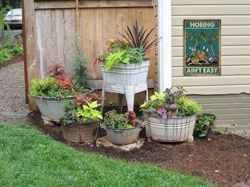 Artlunar Funny Garden Sign Outside Decor - Humorous Gardening Gift for Women Enthusiasts, 12" x 8" (980) in Saudi Arabia