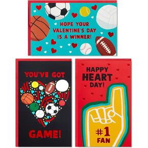 Hallmark Mini Valentine's Notecard ongortment for Kids and Teens ، Sports (18 بطاقة مع مظاريف)