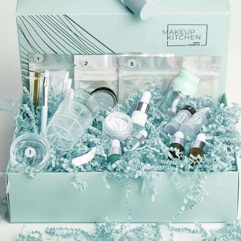 Tisspoms 2lb Crinkle Cut Paper Plaged Filler ، Paper Shreds for Basket Fillers ، عيد ميلاد ، غلاف الهدايا ، الذكرى السنوية ، رأس السنة الجديدة ، حشو ديكور عيد الفصح في عيد الحب (الأزرق العميق) in Kuwait