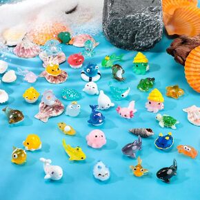 Qunclay 36 Pcs Ocean Mini Figurines Resin Axolotl Miniature Animals Figurine Tiny Resin Trinkets Marine Aquarium Ornaments Dollhouse Decorations for DIY Fish Tank Potted Garden Accessory (Cute)