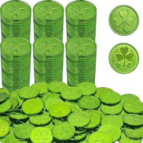 St. Patrick's Green Plastic Shamrock Coins, 3-Leaf Clover Coin for Party Decoration Favors, Leprechaun, Pirate, Educational & Classroom Learning Activities Party Favor (100 Coins)