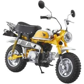 Aoshima Honda Monkey Plasma Yellow 1:12 Scale Diecast Bike