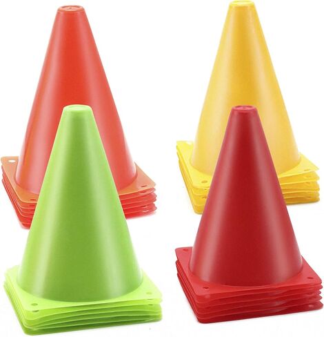 يحتوي مخروط العلامات الأرضية للتدريب الرياضي مقاس 7 بوصة على أربعة ألوان: الأحمر والأصفر والبرتقالي والأخضر. ينطبق على الأنشطة الداخلية والخارجية مثل كرة القدم وكرة السلة والتزلج. in Kuwait