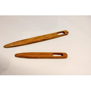 Toothbrush Needles/Rug Needles Sizes 4 and 6 inches, Oak Wood