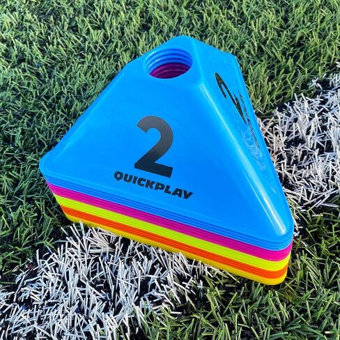 مخاريط إدراكية سريعة اللعب - مجموعة مكونة من 16 مخاريط كرة قدم ملونة نابضة بالحياة مع مخروط تدريب كرة قدم مرقم ومعدات تدريب in Kuwait