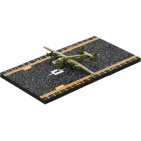 Hot Wings B-24 Liberator with Connectible Runway
