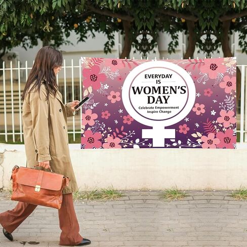 لافتة اليوم الدولي للمرأة - كل يوم هو لافتة اليوم للمرأة لزخارف اليوم النسائية ، مستلزمات حفلات الاحتفال النسوية in Kuwait