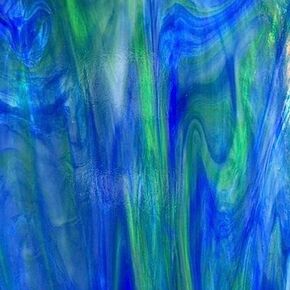 ورقة زجاج ملونة Wissmach: Green/Blue Wispy Opal (8 "x12" -1 ورقة) بواسطة Binari Glass Studio