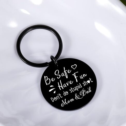 هدية للابن من الأم Don't Do Stupd Sht Keychain لابن ابنة العودة إلى المدرسة هدية مضحكة هدية عيد ميلاد التخرج للمراهقين الأولاد والبنات المراهقات فكرة هدية عيد الحب in Saudi Arabia