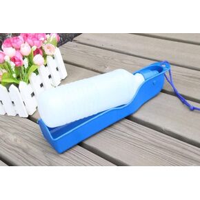 500ML Plastic Pet Water Bottle - Collapsible Pet Water Bottle for Dogs and Cats with Carry Hooks Easy to Carry - et Travel Water Drink Cup Dispenser
