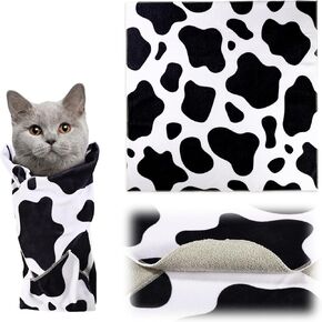 Cat Wrap for Grooming, Cute Pattern Strong Self-Adhesive Anti-Scratch Adherent Cat Wrap Multifunctional Swaddle Wraps Grooming Wrap Cat Restraint for Cutting Nail Clipping Practical Cat Supplies