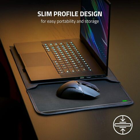Razer 15" Protective Laptop Sleeve: Scratch & Water-Resistant - Padded Interior Lining - Snag-Free Velcro - Flip-Out Mouse Mat - Classic Black, RC21-01580100-R3M1 in Kuwait