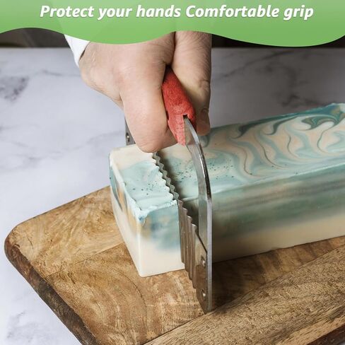 قالب صابون السيليكون للصابون يصنع قالب رغيف مستطيل 42 أوقية مع صناديق خشبية ، متموجة من الفولاذ المقاوم للصدأ وكاشطة مستقيمة لتصنيع الصابون الحرفية محلية الصنع ، وردي in Kuwait