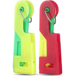 2 Pieces Automatic Needle Threading Device Hand Self Thread Guide Plastic Sewing Needle Device Easy to Use and Carry Sewing Supplies, Random Color Practical Needle Threader,Sewing Threaders