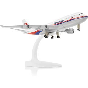 1/300 Malaysia B747 Airplane Model Diecast Airplane Model
