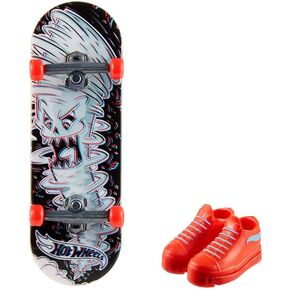 Mattel Hot Wheels Mini Skateboard with Shoes Assorted Models (HNG40)
