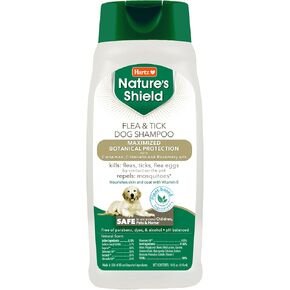 Hartz Nature’s Shield Flea & Tick Dog Shampoo Maximized Botanical Protection & Prevention with Cinnamon, Citronella & Rosemary Oils, 14 Ounces