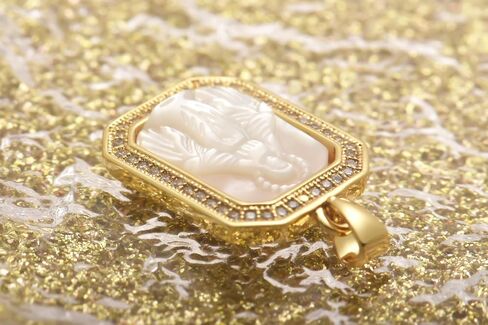 1 Piece Fine Carving Shell Pendants with 18K Gold Plated Zirconia Dijes de Charms for Birthday Gifts Souvenir Jewelry Making Accessories in Saudi Arabia