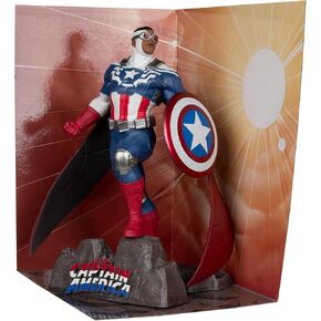 McFarlane Toys - Marvel Captain America 1:10th Scale Collectible with Scene (All-New Captain America #1)