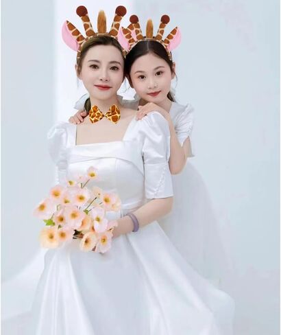 Giraffe Costume Tutu Skirt Set Animal Ears Headband Nose Tail Bow Tie Paws Fancy Outfit Kit Halloween Cosplay Party in Kuwait